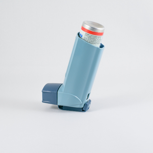 D'après l'Assurance Maladie, l'asthme est toujours responsable de près de 60 000 hospitalisations chaque année, en France, dont 1 000 décès.